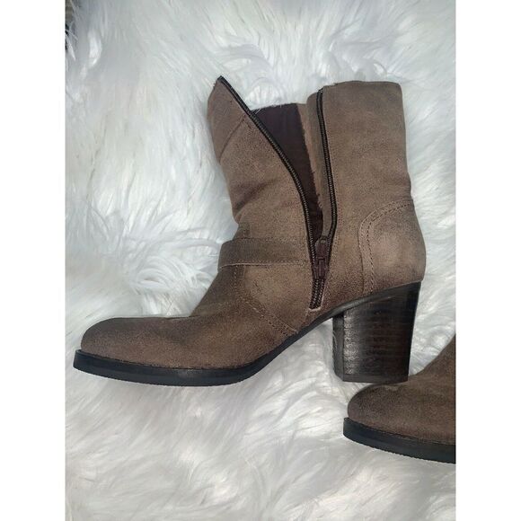 Crown Vintage Brown Suede Ankle Boots Size 6.5 US - Picture 3 of 6